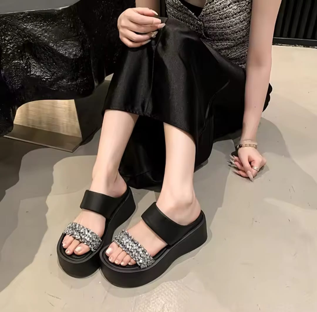 "SHADDAY COURCHEVEL"💪🔥💯 SANDALIA PARA DAMA😍